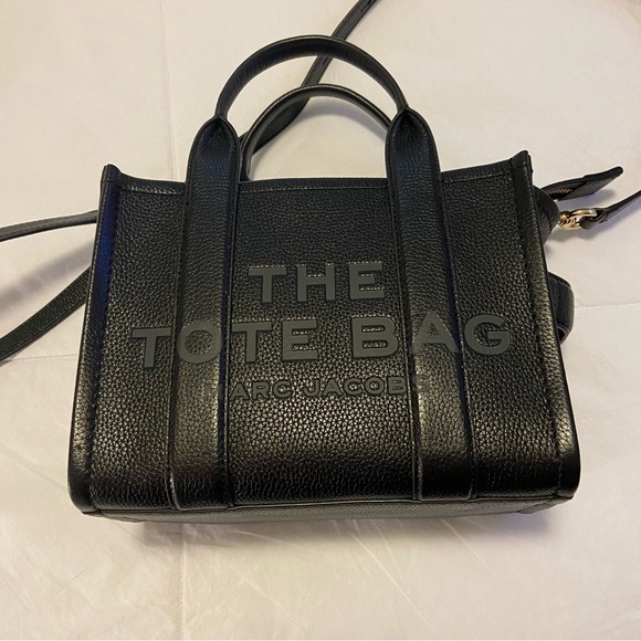 Marc Jacobs Small Black Leather Tote Bag - Picture 4 of 12